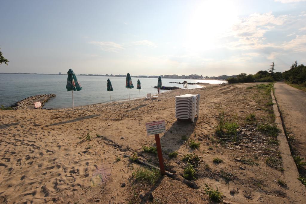 Menada Butterfly Apartment Sveti Vlas Eksteriør bilde